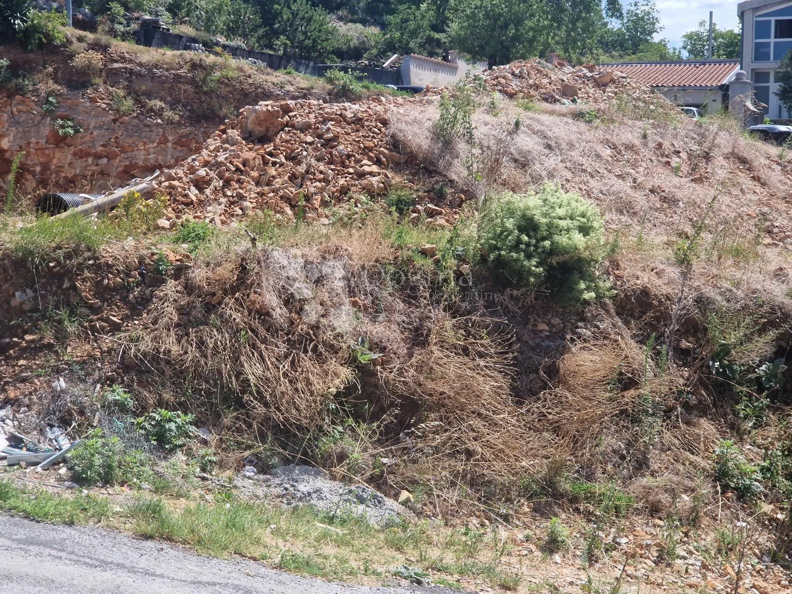 zemljište s građ dozvolom za 6 stanova - slika 31