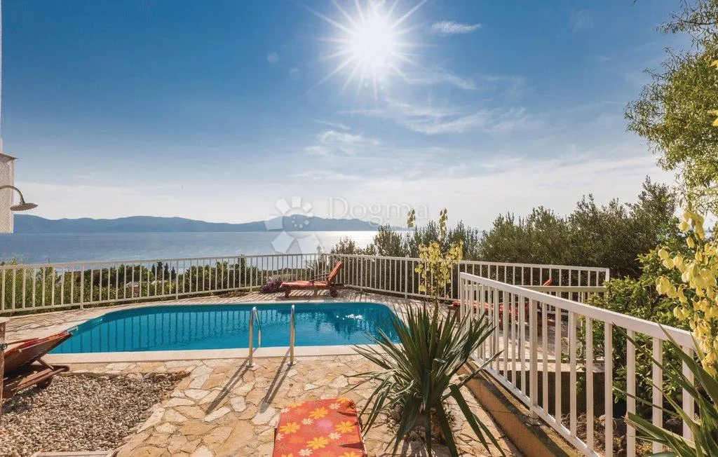 podaca – gotov posao s bazenom i 2 apartmana ★★★★★ - slika 33