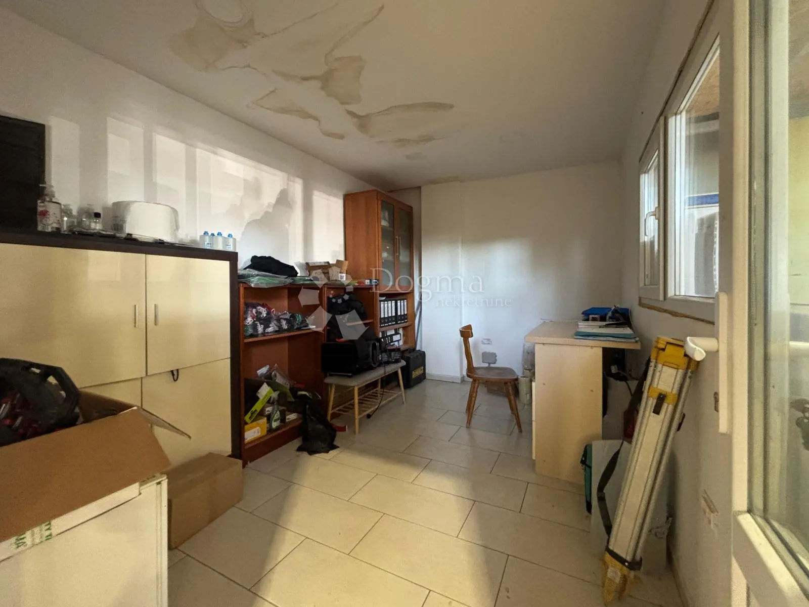 umag, višenamjenski poslovni prostor za najam - slika 18