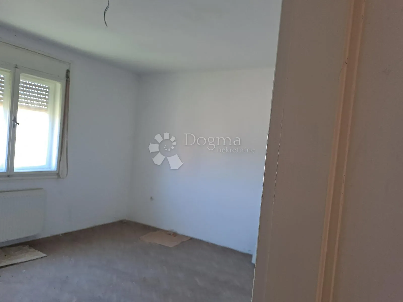 sisak - uredna dokumentacija, za adaptaciju, odlična lokacija - slika 12