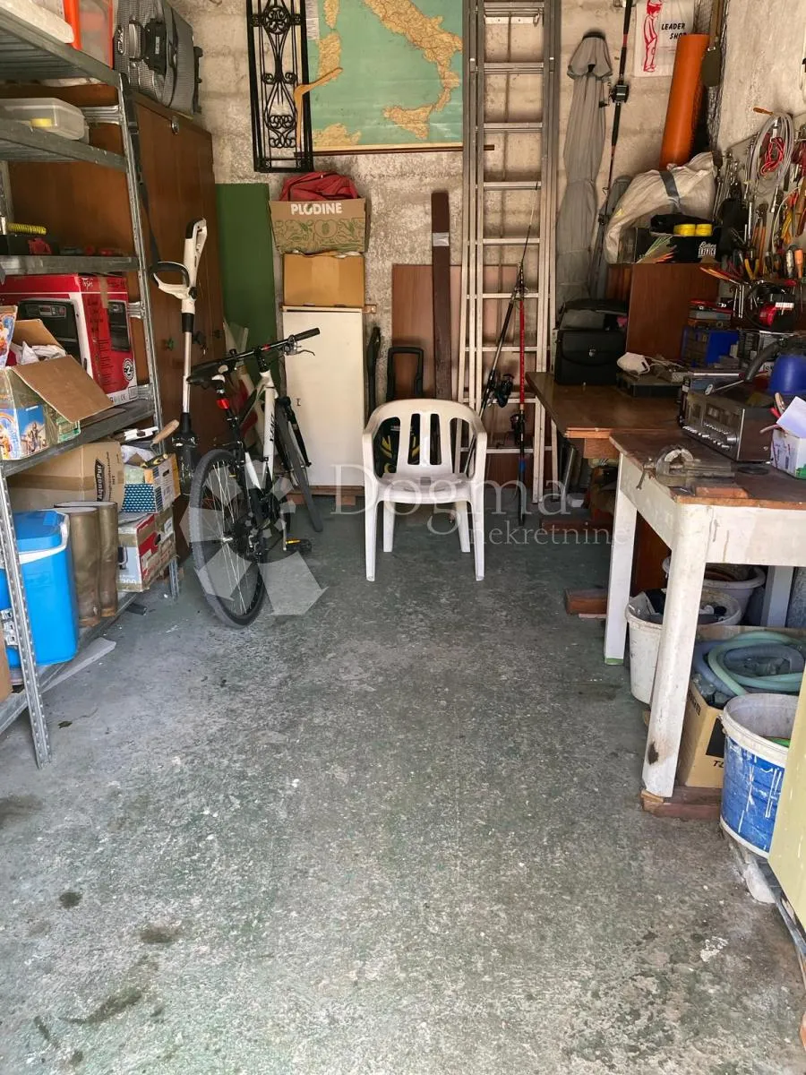 kuća u blizini mora brodarica - slika 24