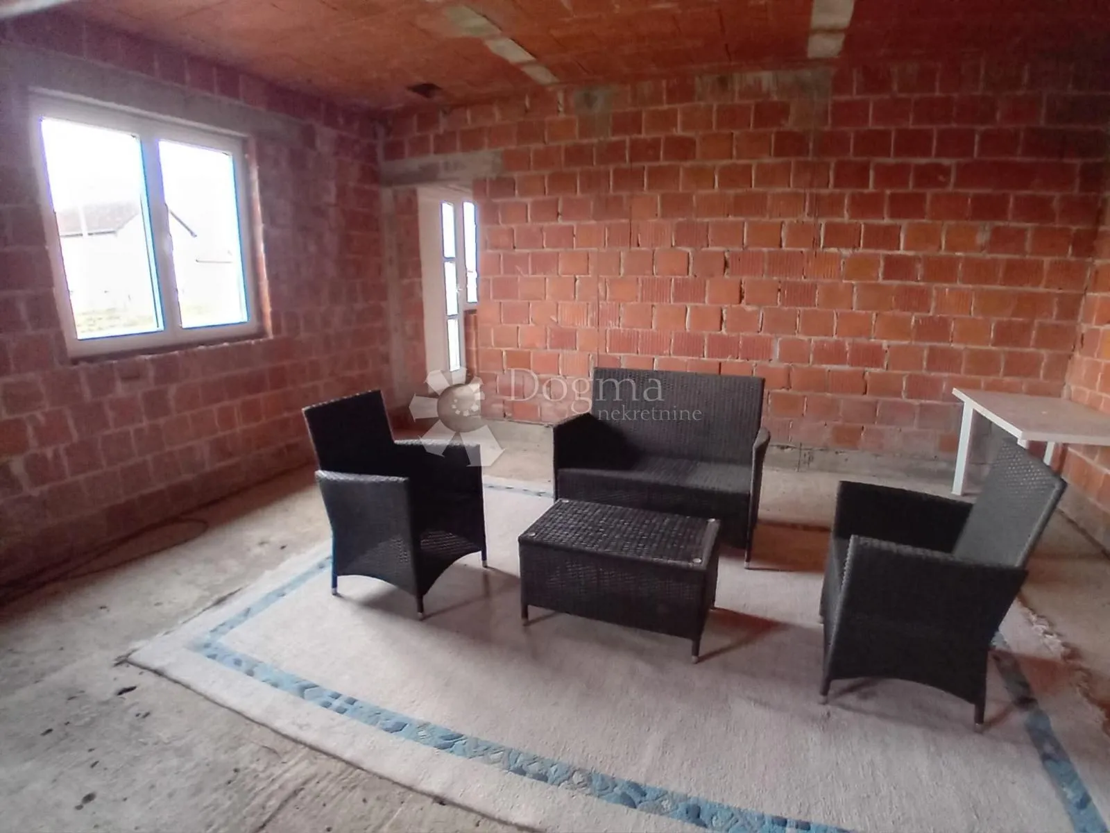 gospodarski objekt na parceli 12.377 m²-poljana križevačka - slika 7