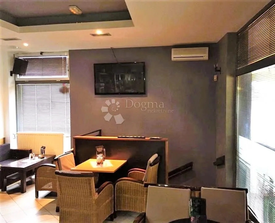 prostor koji radi za vas - poslovni prostor 145,08 m² - slika 9
