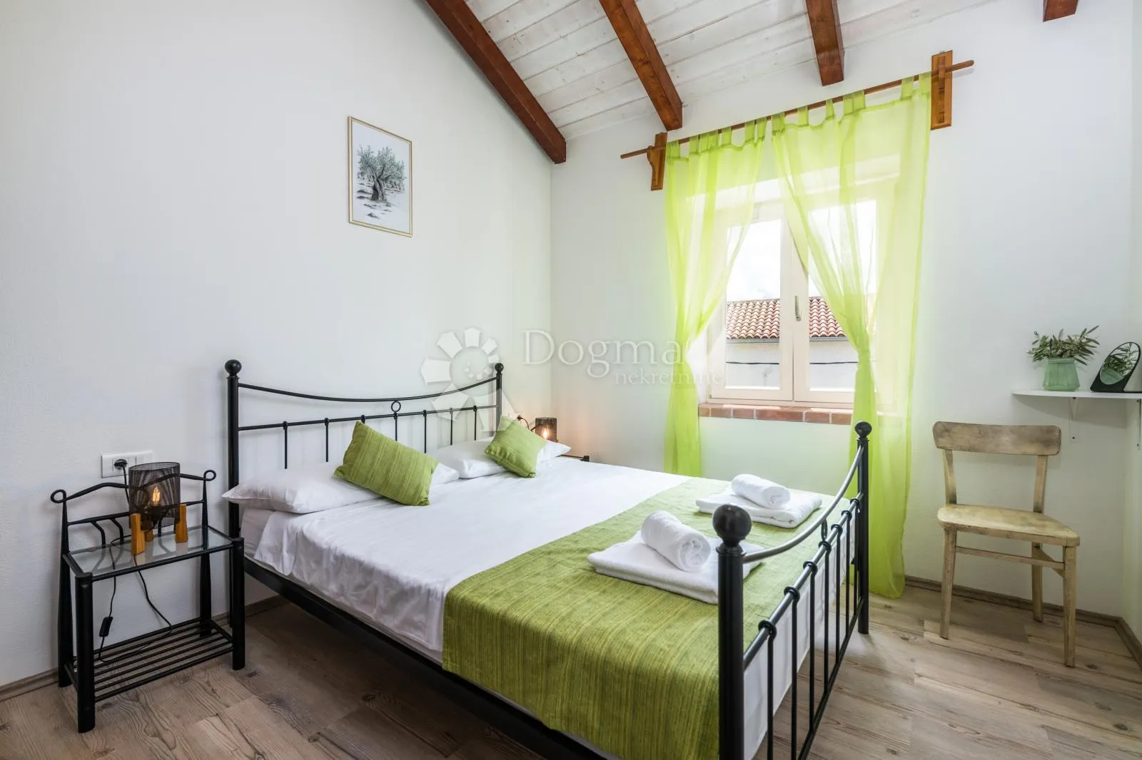 autentična vila istarskog šarma s bazenom, jaccuzzijem, i morem u blizini - slika 28