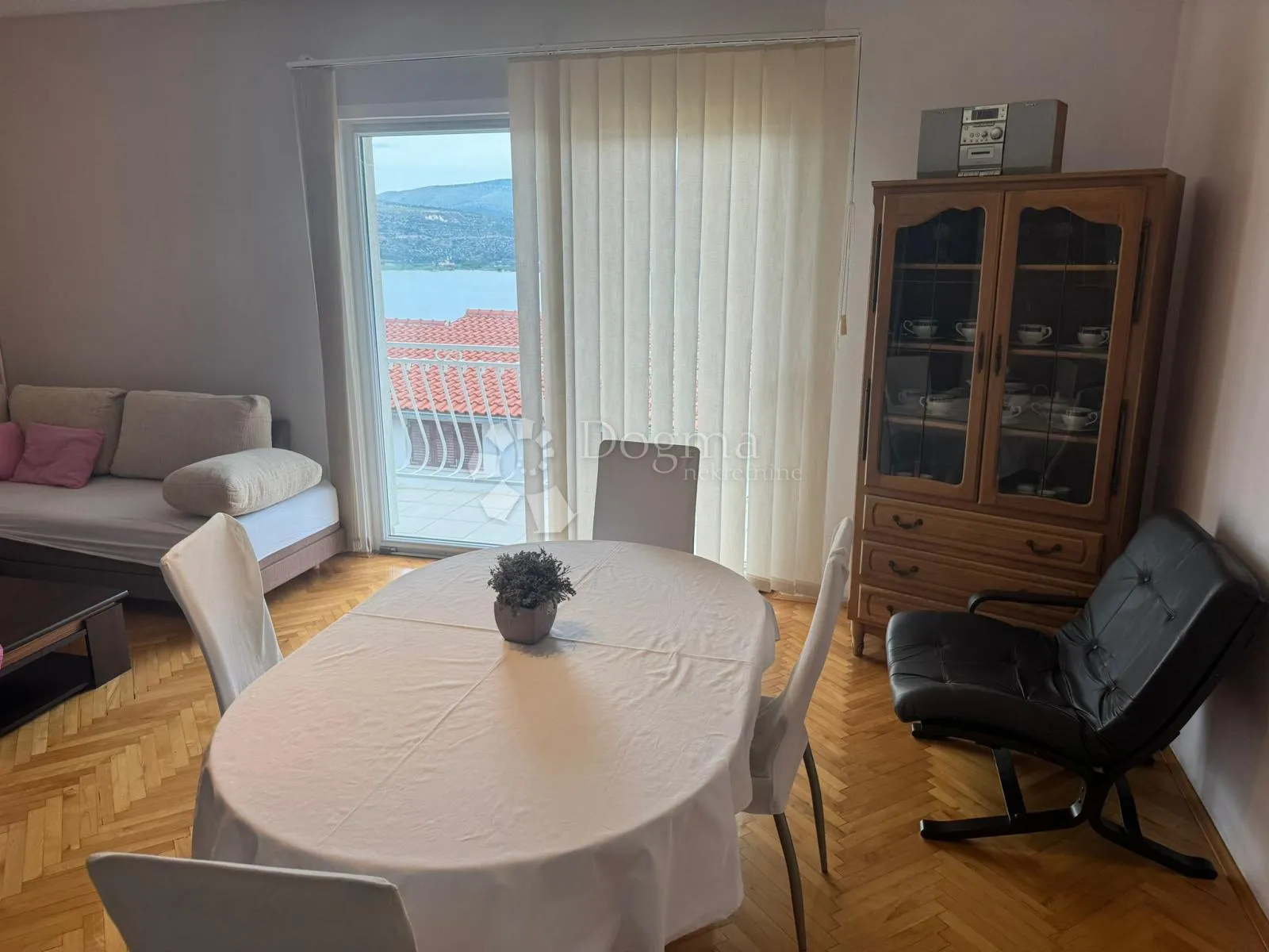 prodaje se kuća na čiovu - savršena prilika za investiciju! - slika 18