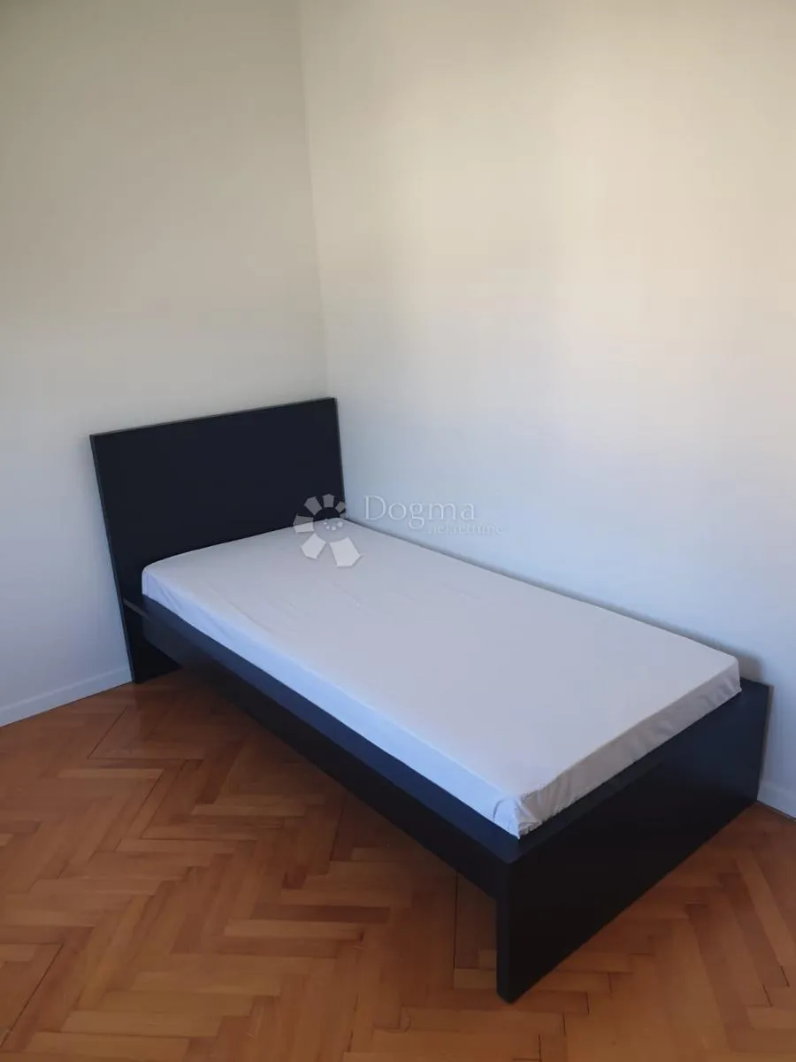etaža na najboljem mjestu u umagu - slika 23