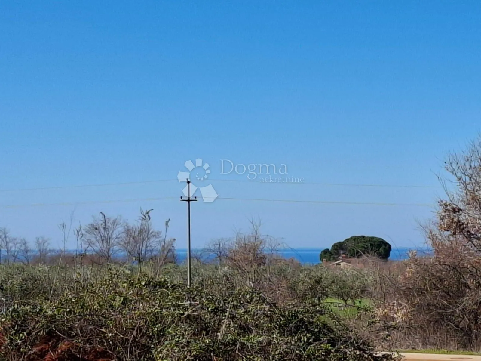 poreč - stan u novogradnji sa vrtom i pogledom na more - slika 11