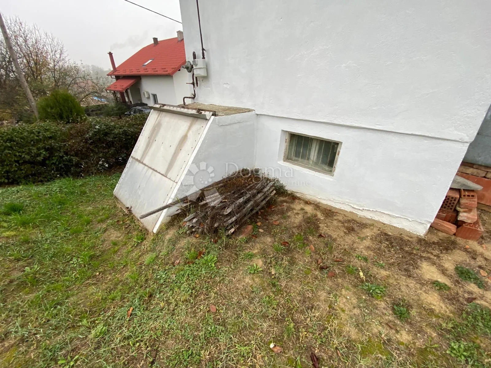 teren sa objektom za obnovu ili rušenje 1115m2 - slika 6