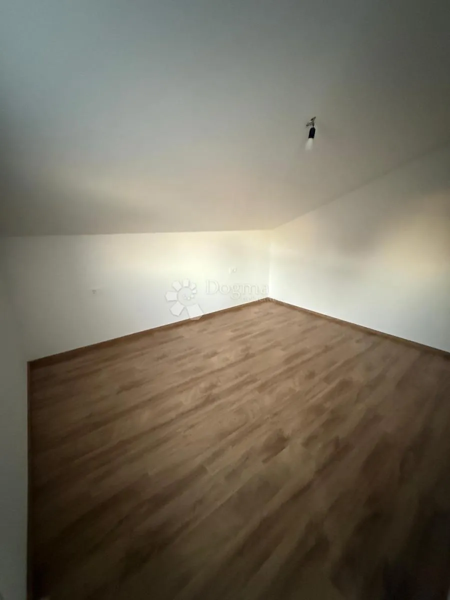 novogradnja torovi vir apartman potkrovlje - slika 9