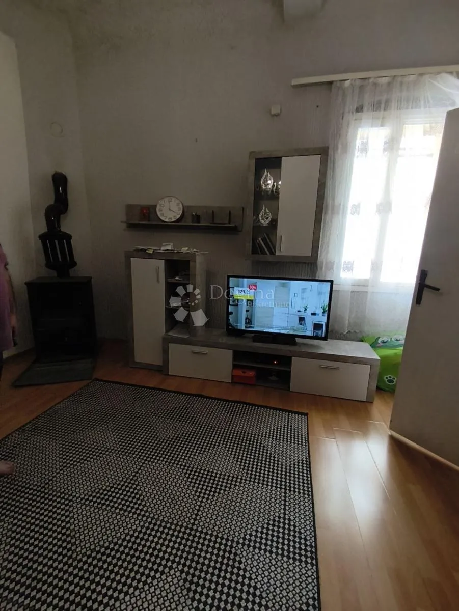 obiteljski dom u srcu donjeg grada! - slika 5