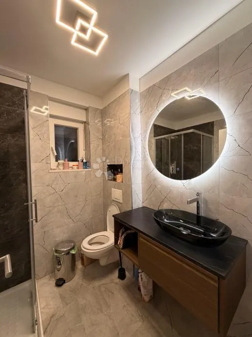 namješten stan novogradnja 4. kat lift - pula - slika 6