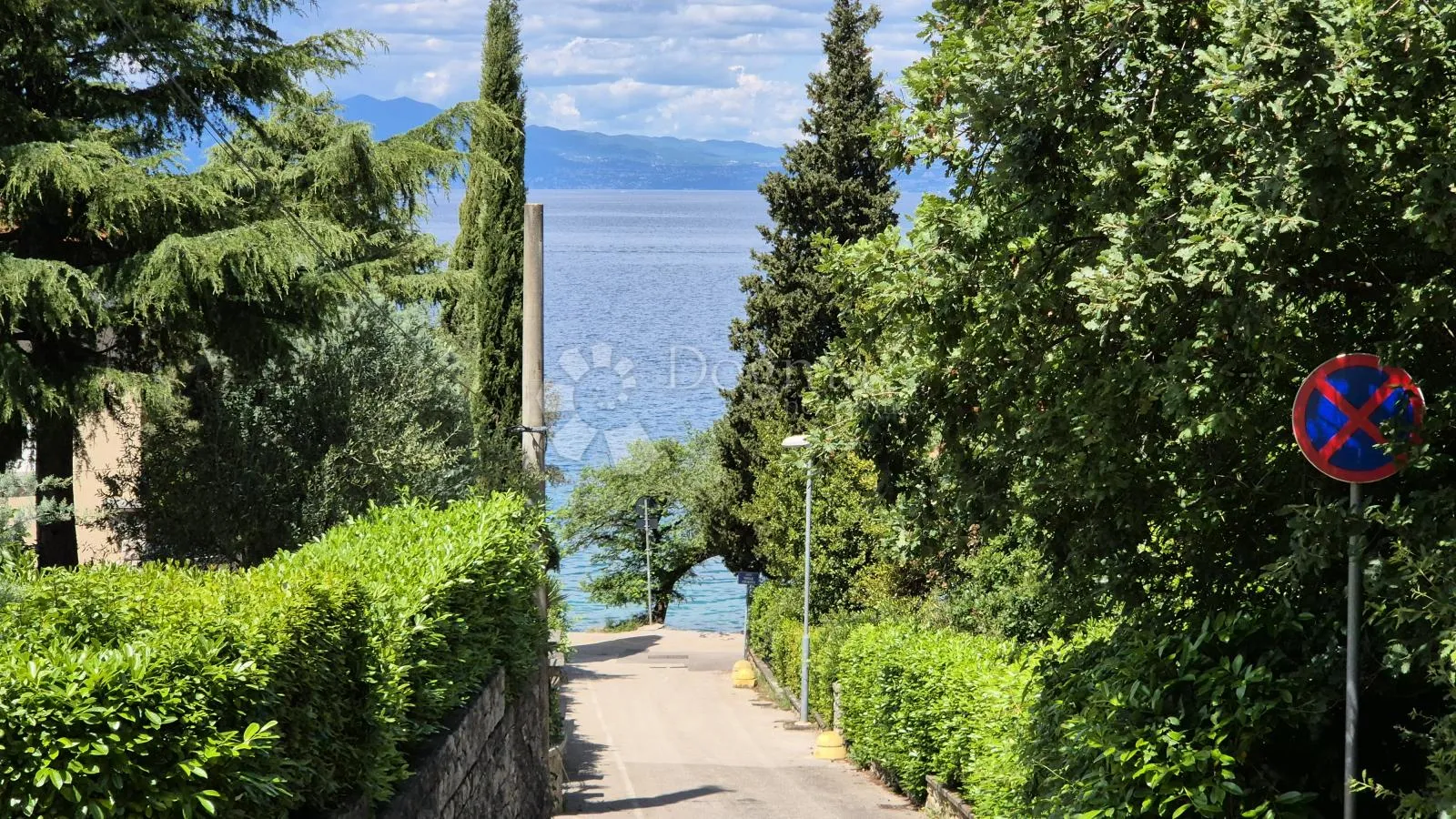 njivice - apartman samo 50 metara od plaže - slika 4