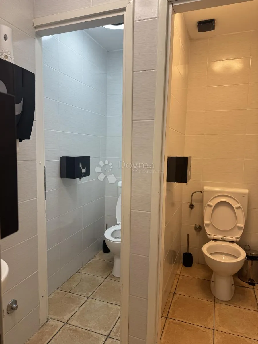 uhodan poslovni prostor/ 300,75 m2 - slika 9