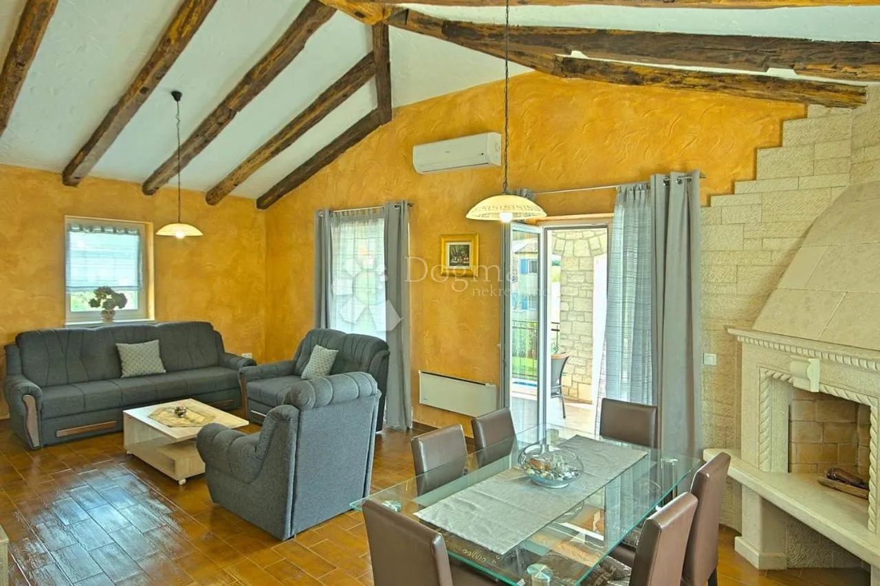 poreč, okolica, prekrasna vila sa bazenom - slika 6