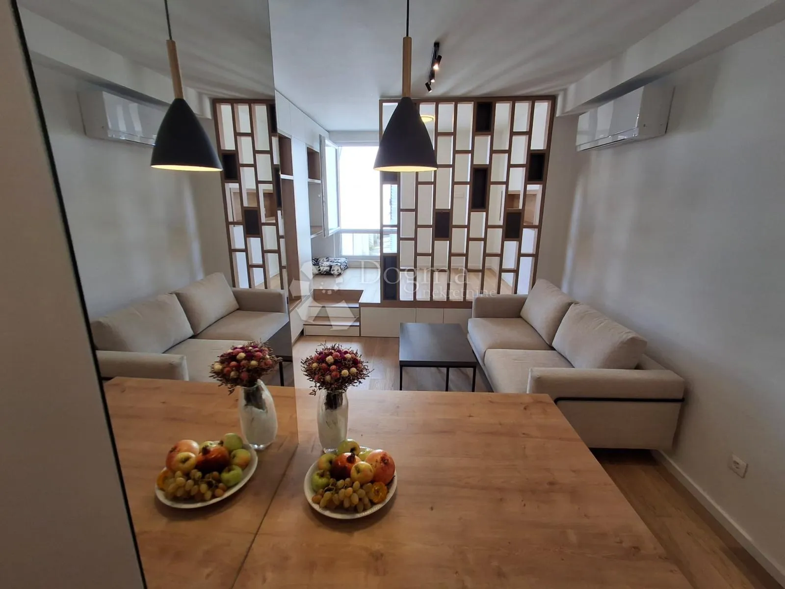 dizajnerski studio apartman u poslovnom centru raba!!! samo kod nas! - slika 3