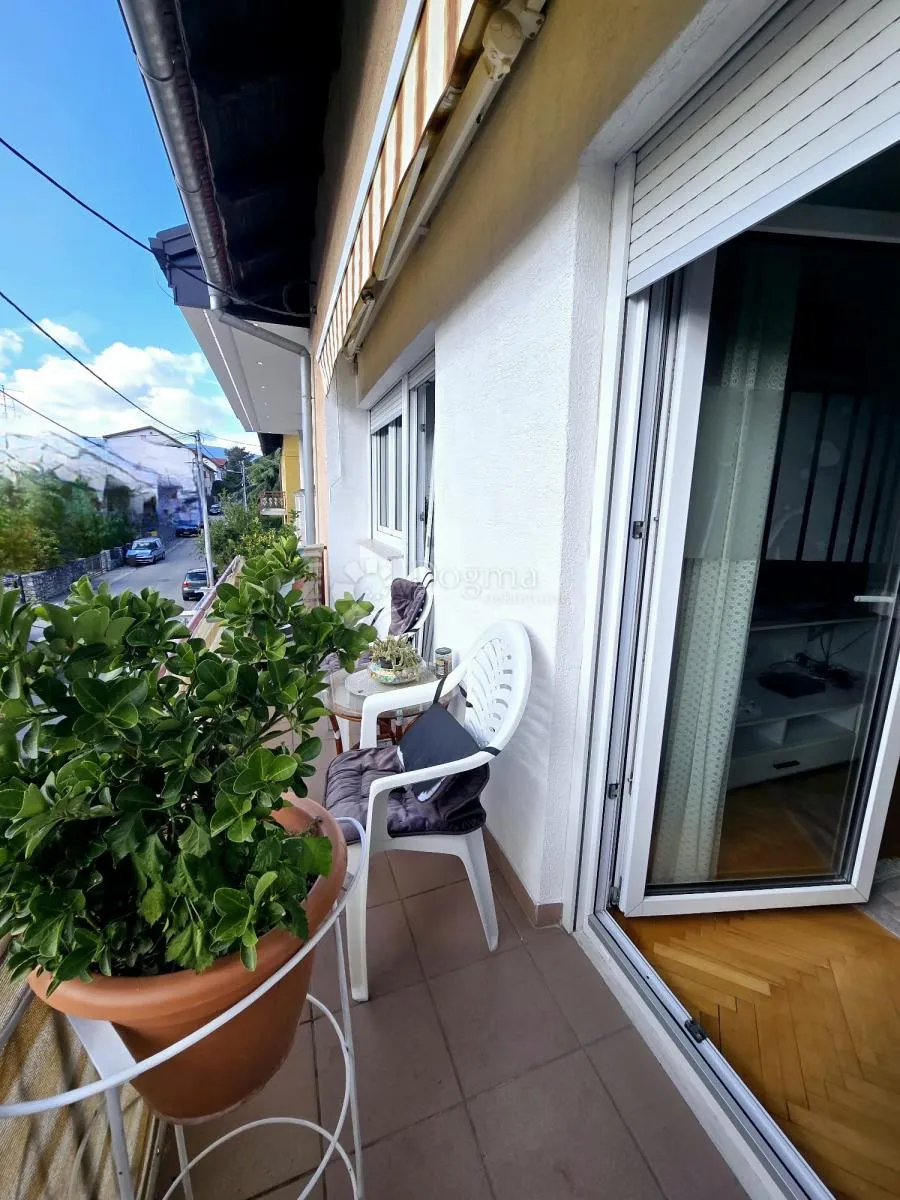 kuća 5 minuta hoda od avenije dubrava - slika 12