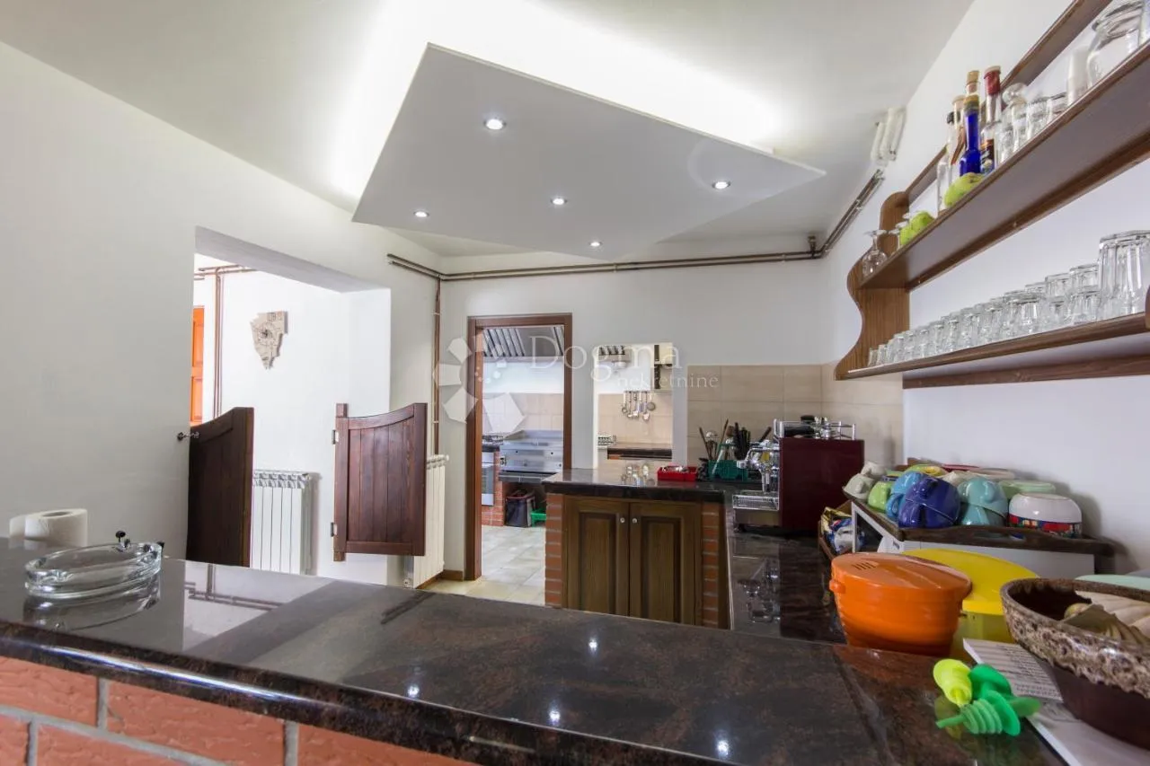 predivna apartmanska kuća! - slika 18