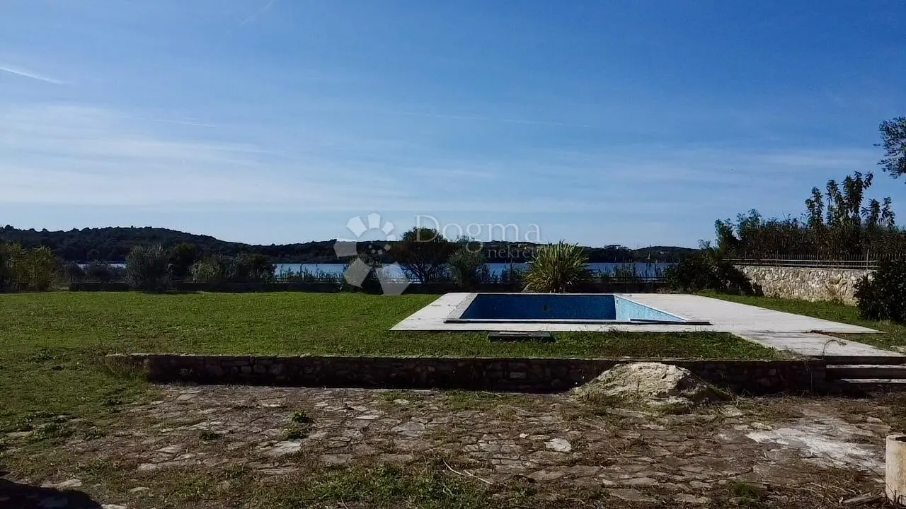 prvi red do mora, potpuna privatnost - slika 29
