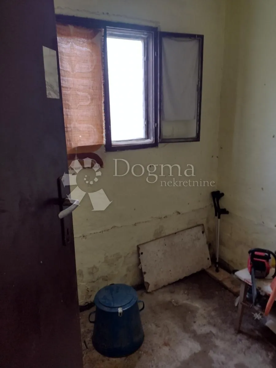 opg imanje, ogromno zemljište, dodatna kućica - slika 14