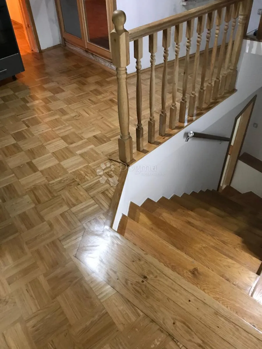 predivna kuća u rovinju s pogledom na more i starogradsku jezgru! - slika 22