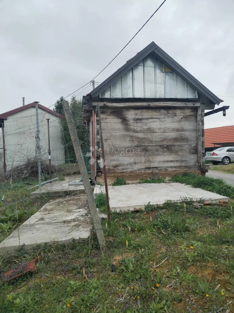 zemljište s kućom na prodaju - slika 2