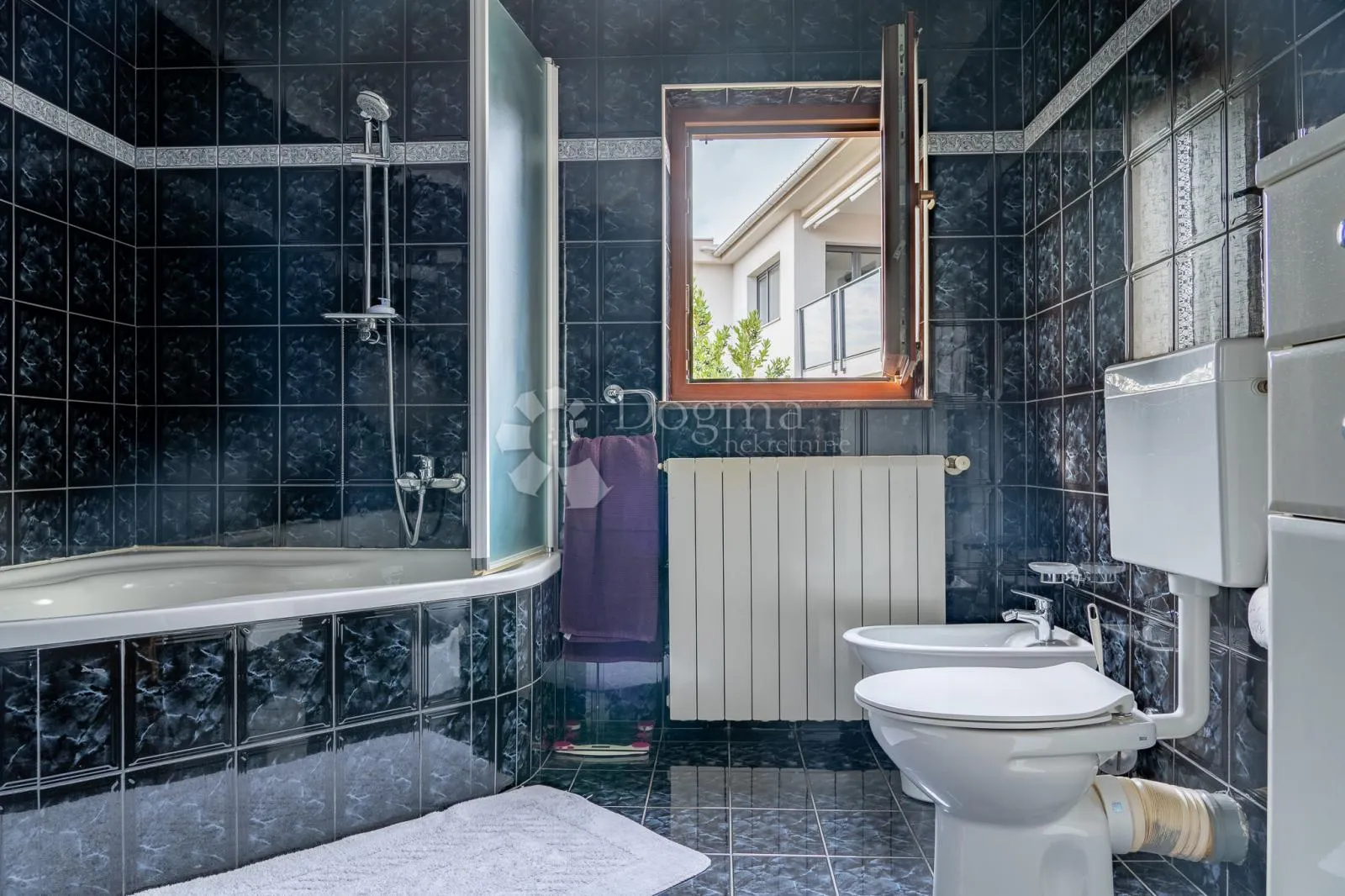 impozantna villa na trsatu - slika 28
