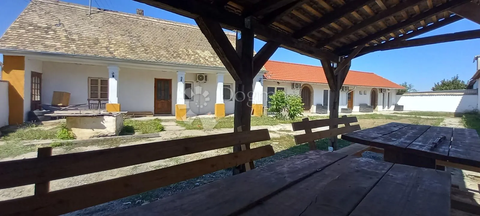 samo u našoj ponudi -kuća sa 4 stana - slika 8