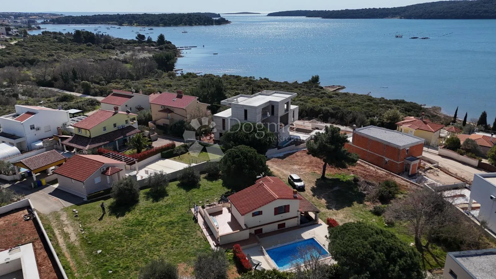 pomer, građevinsko zemljište s otvorenim pogledom na more - slika 2