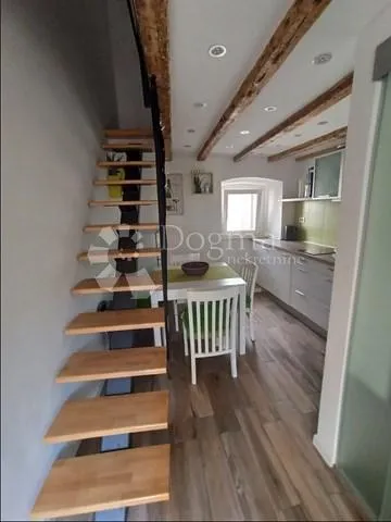 novouređeni apartman baška stara jezgra - slika 5