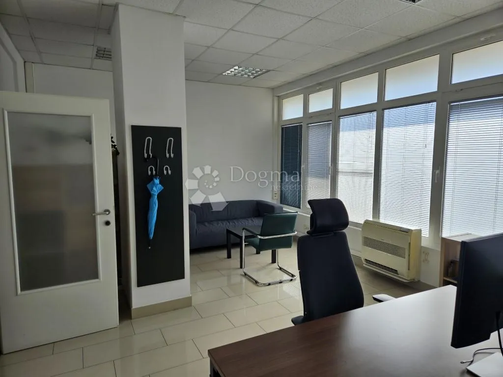 novo u ponudi - zamet - cca 185 m2 - slika 4