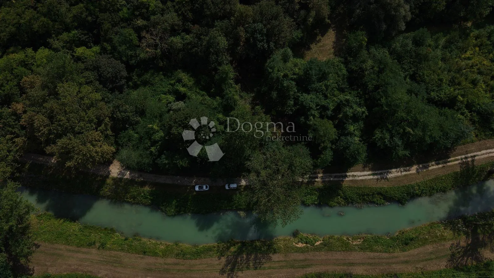 pojoprivredno zemljište 1002 m2, uz rijeku mirnu - slika 11