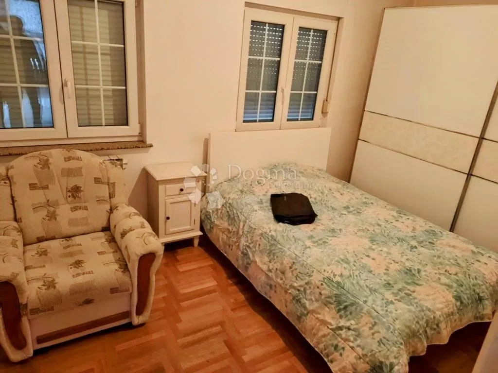 samobor villa 200m2 + zemljište 1653m2 - slika 5