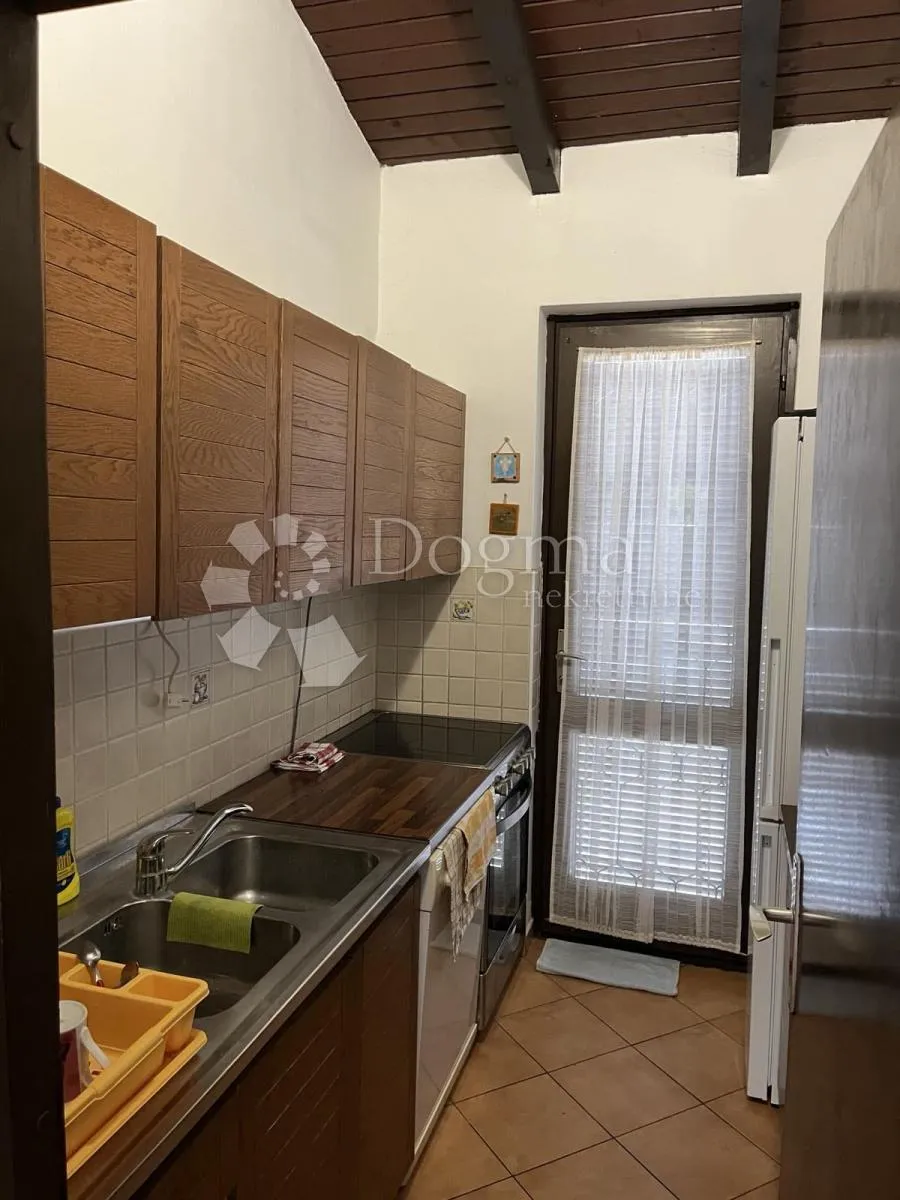 poreč- obiteljska kuća blizu mora- červar porat - slika 8