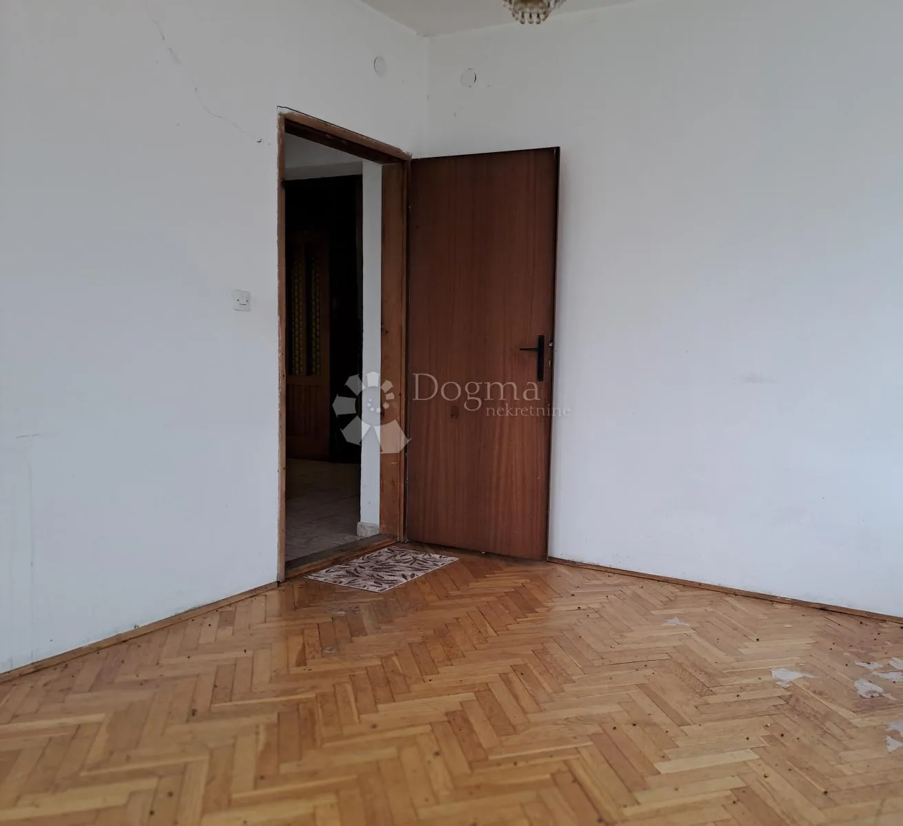 sunčano imanje na obroncima petrove gore - slika 5