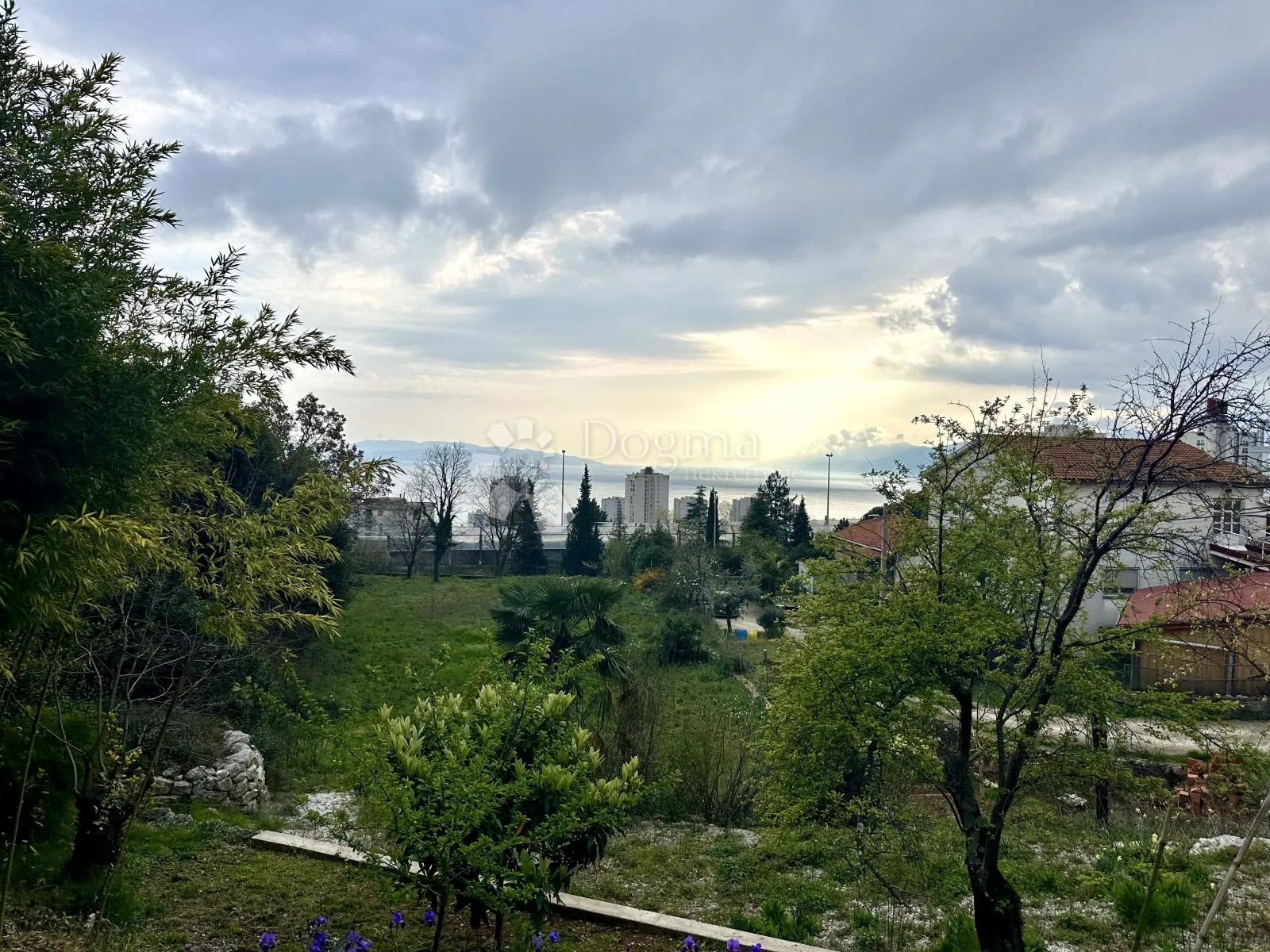 rijetkost zamet građevinski teren 2182m2 - slika 2