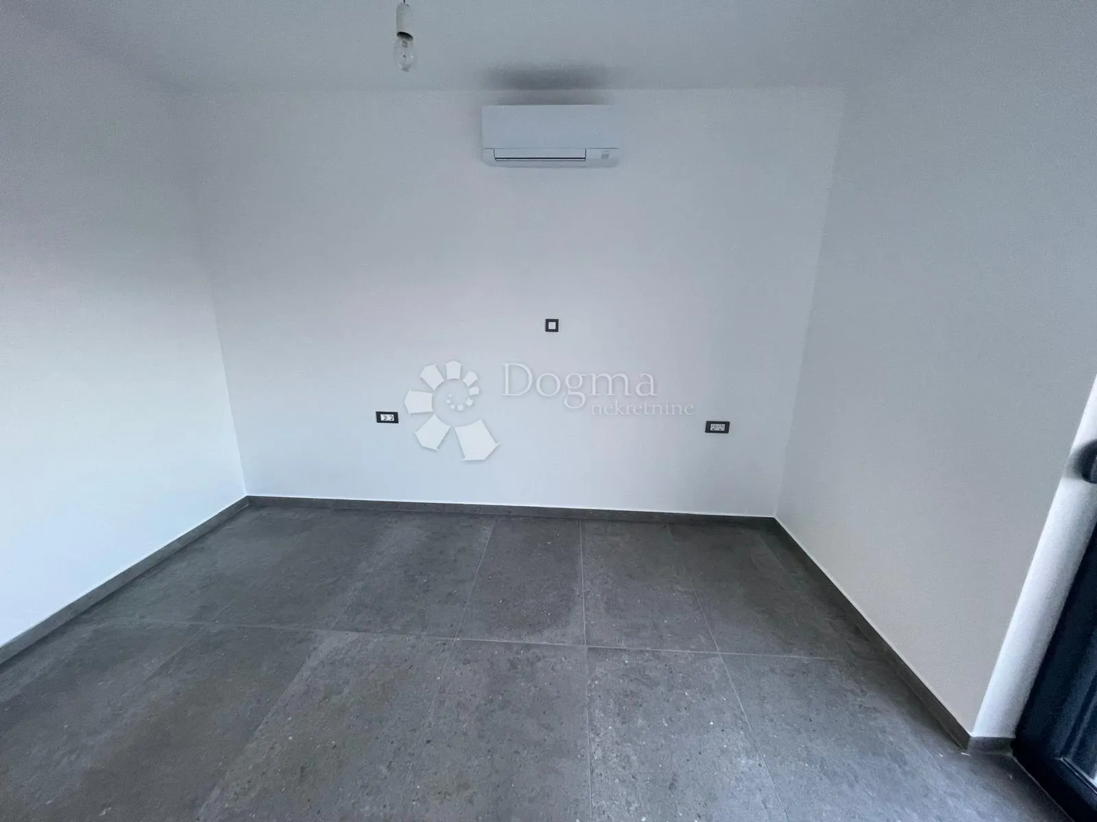 penthouse s panoramskim pogledom na more – 350 m od plaže - slika 43