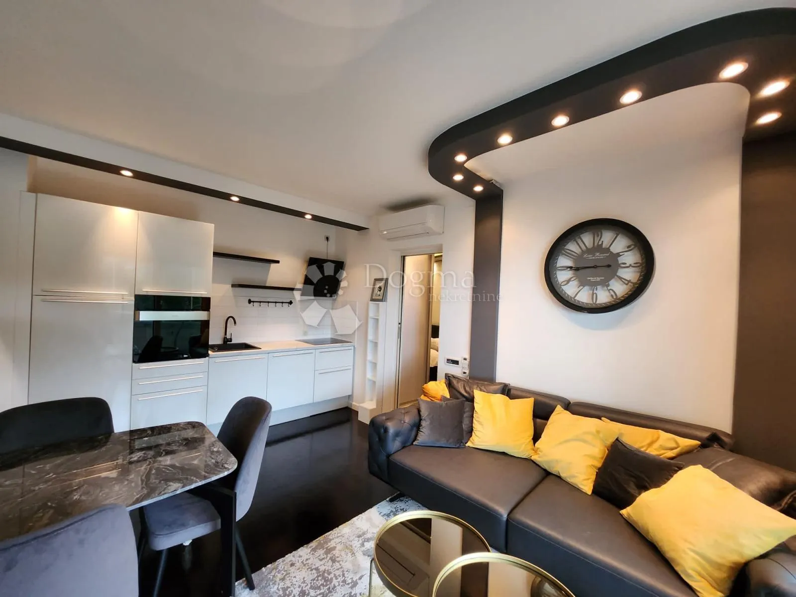 opatija apartman sa panormaskim pogledom - slika 3