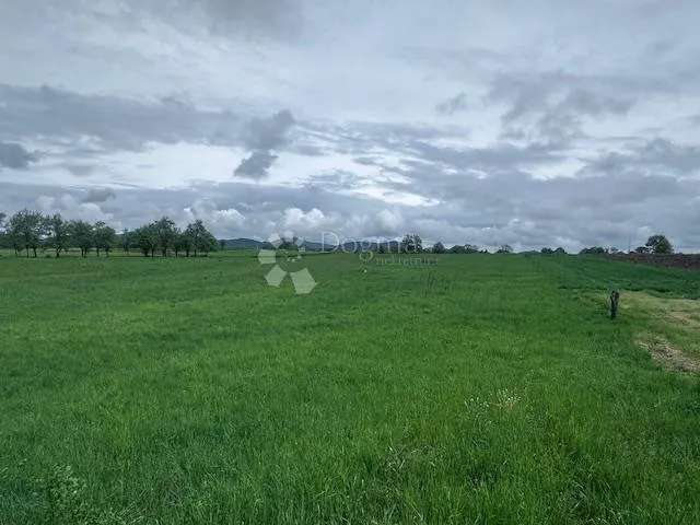 građevinsko zemljište budak - slika 1