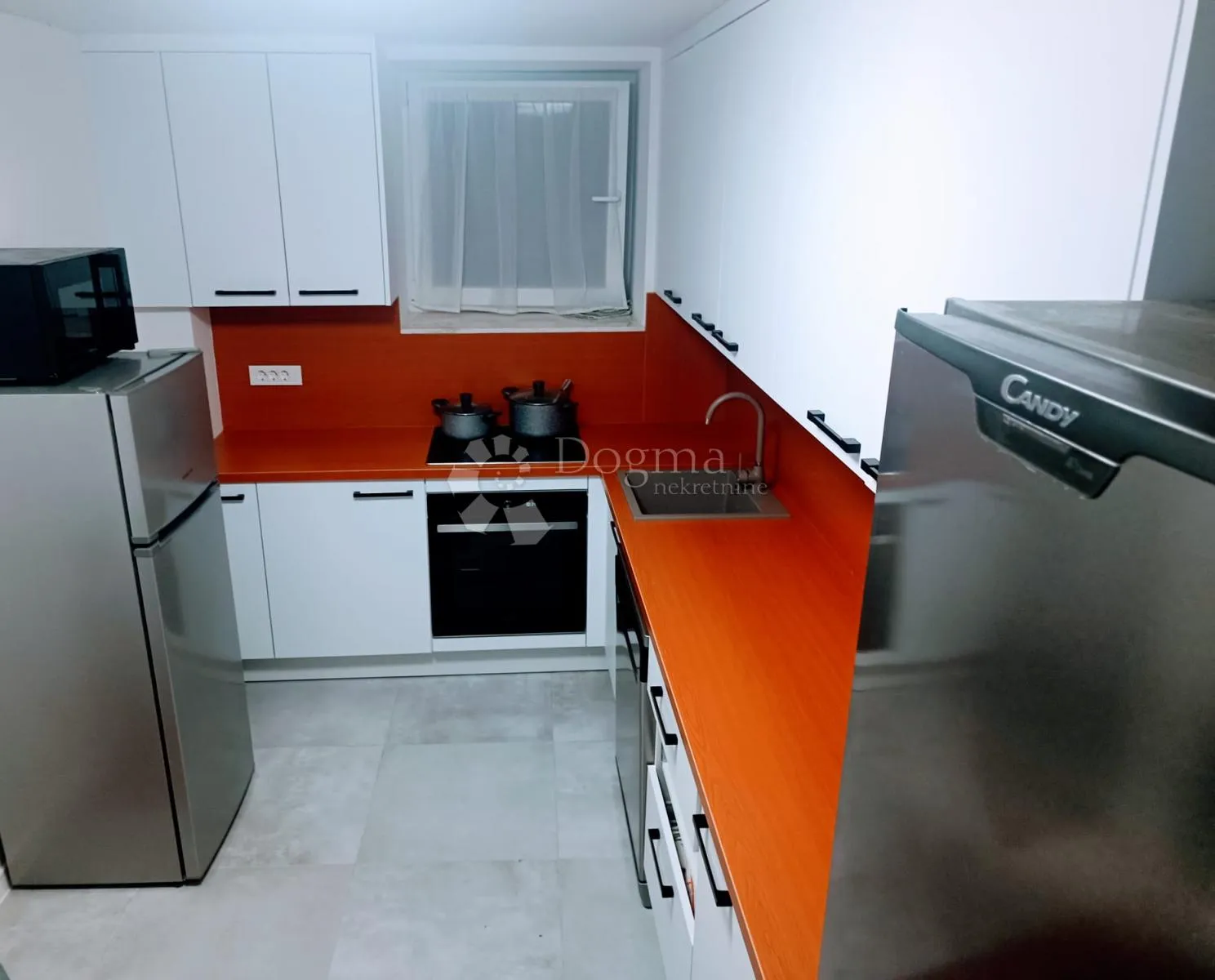 renovirana kamena kuća u blizini pule - slika 3