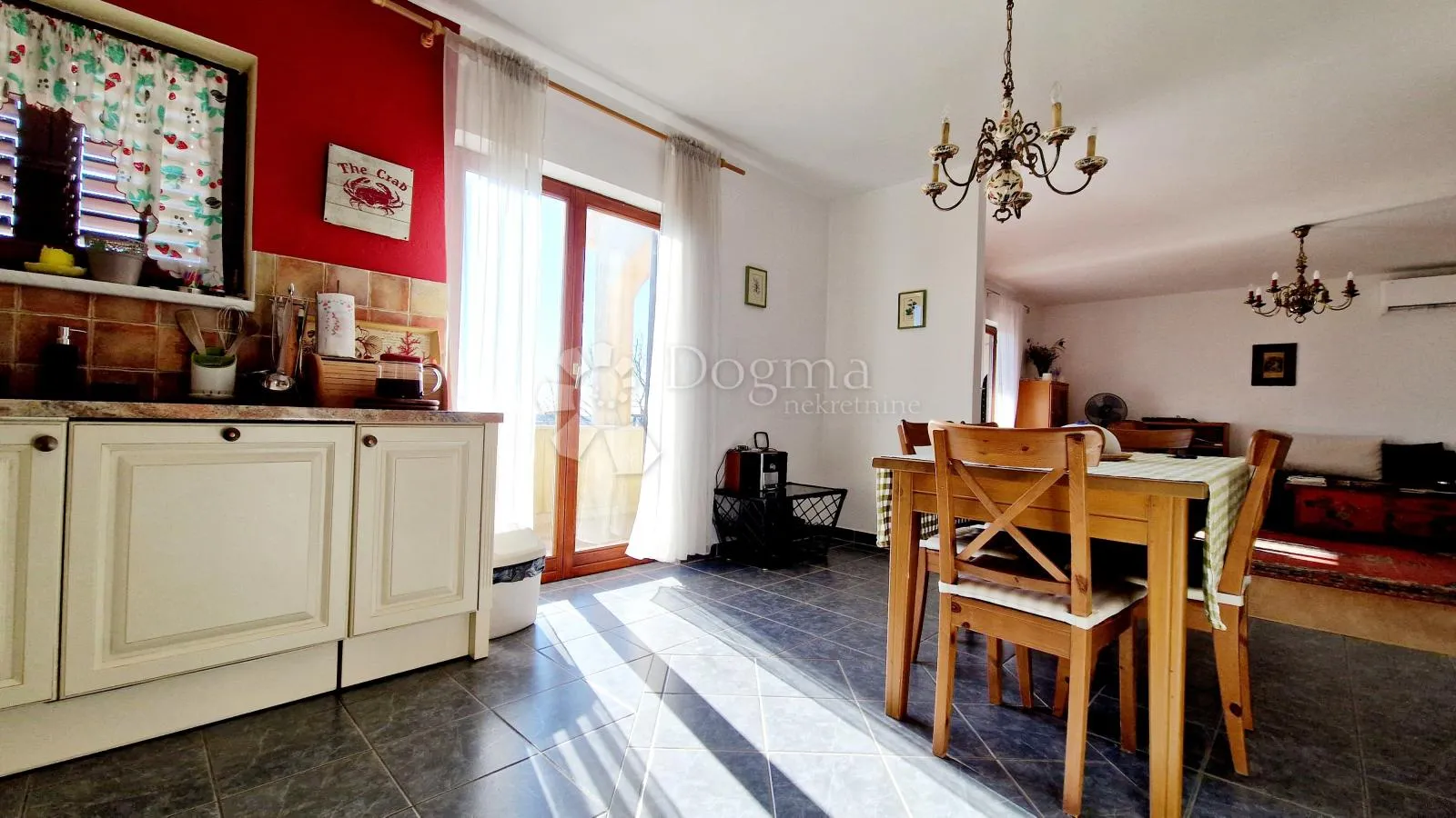 kuća s 2 stana u galižani - pogled na more i pulu - slika 10