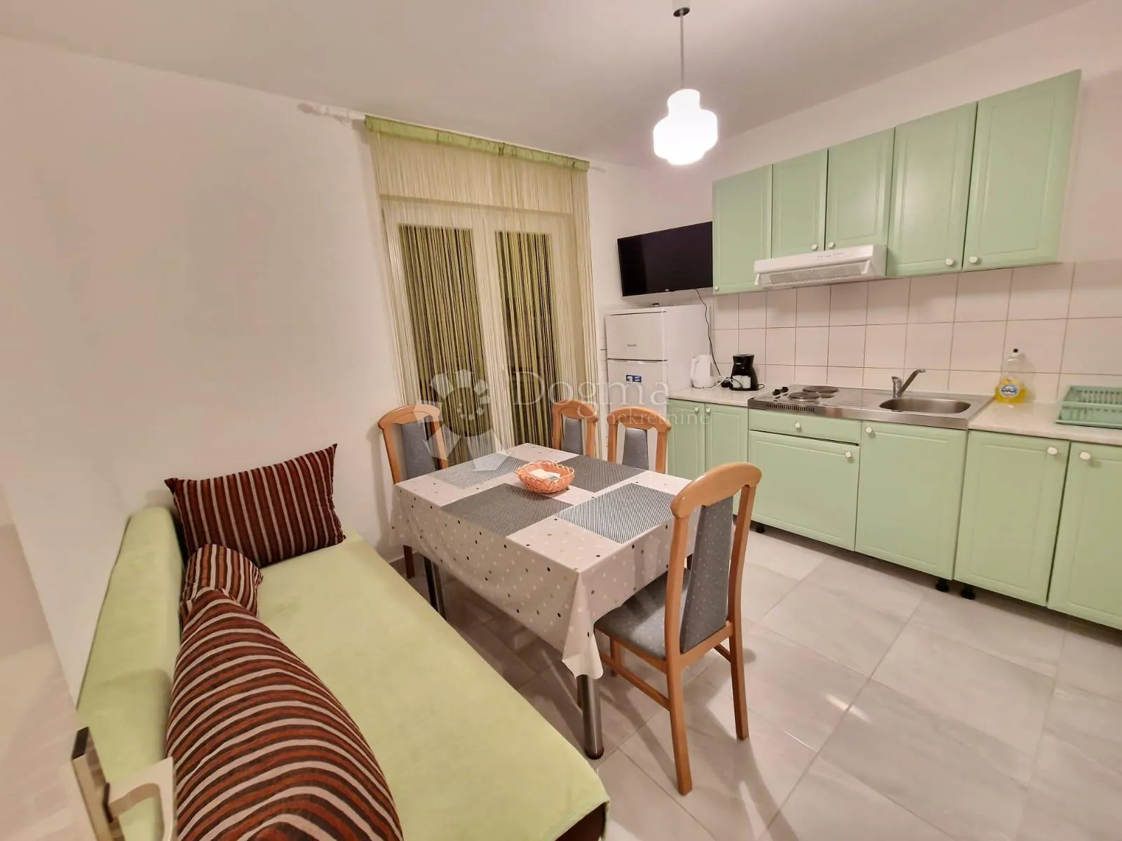 baška - kuća sa vrtom - slika 11