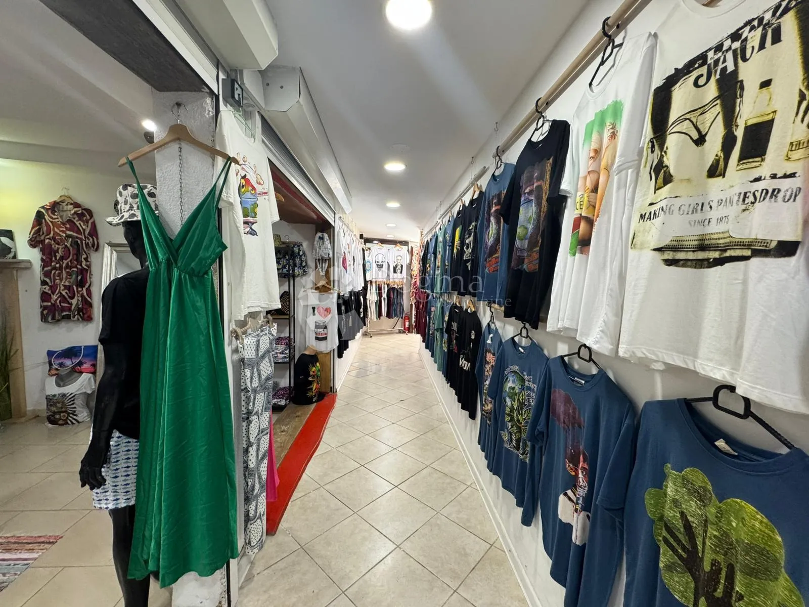 poslovni prostor i garsonjera u centru rovinja - slika 3