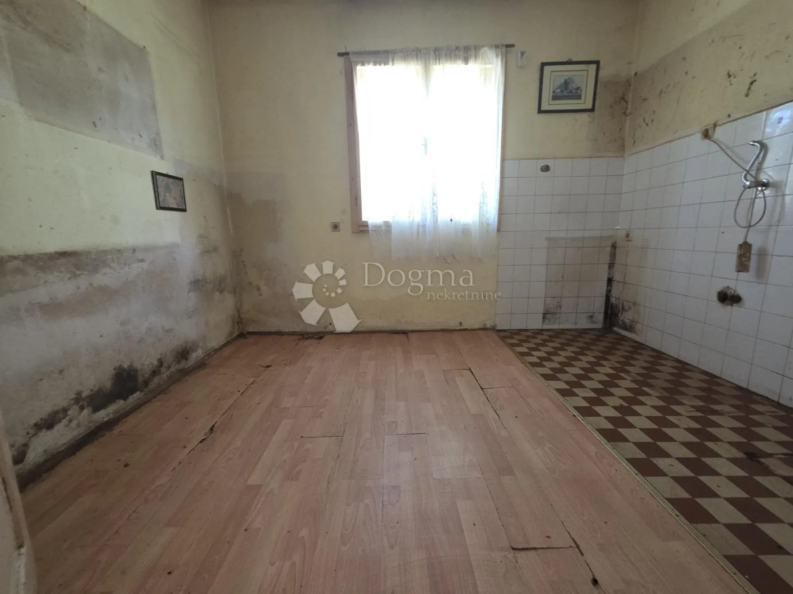 nova gradiška – odlična lokacija, kuća za adaptaciju - slika 11