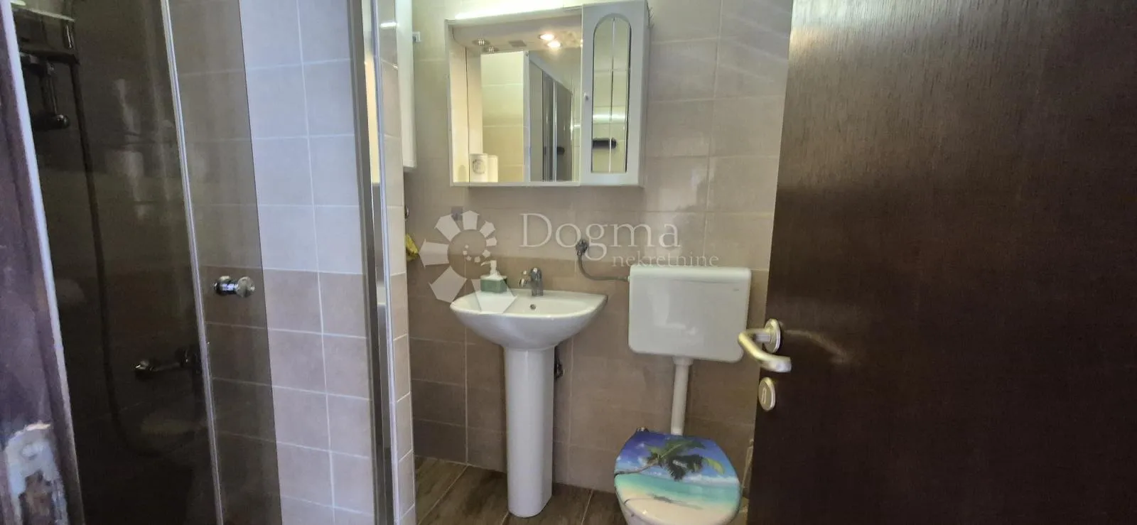 apartman sa pogledom na more - 150m od plaže - slika 14