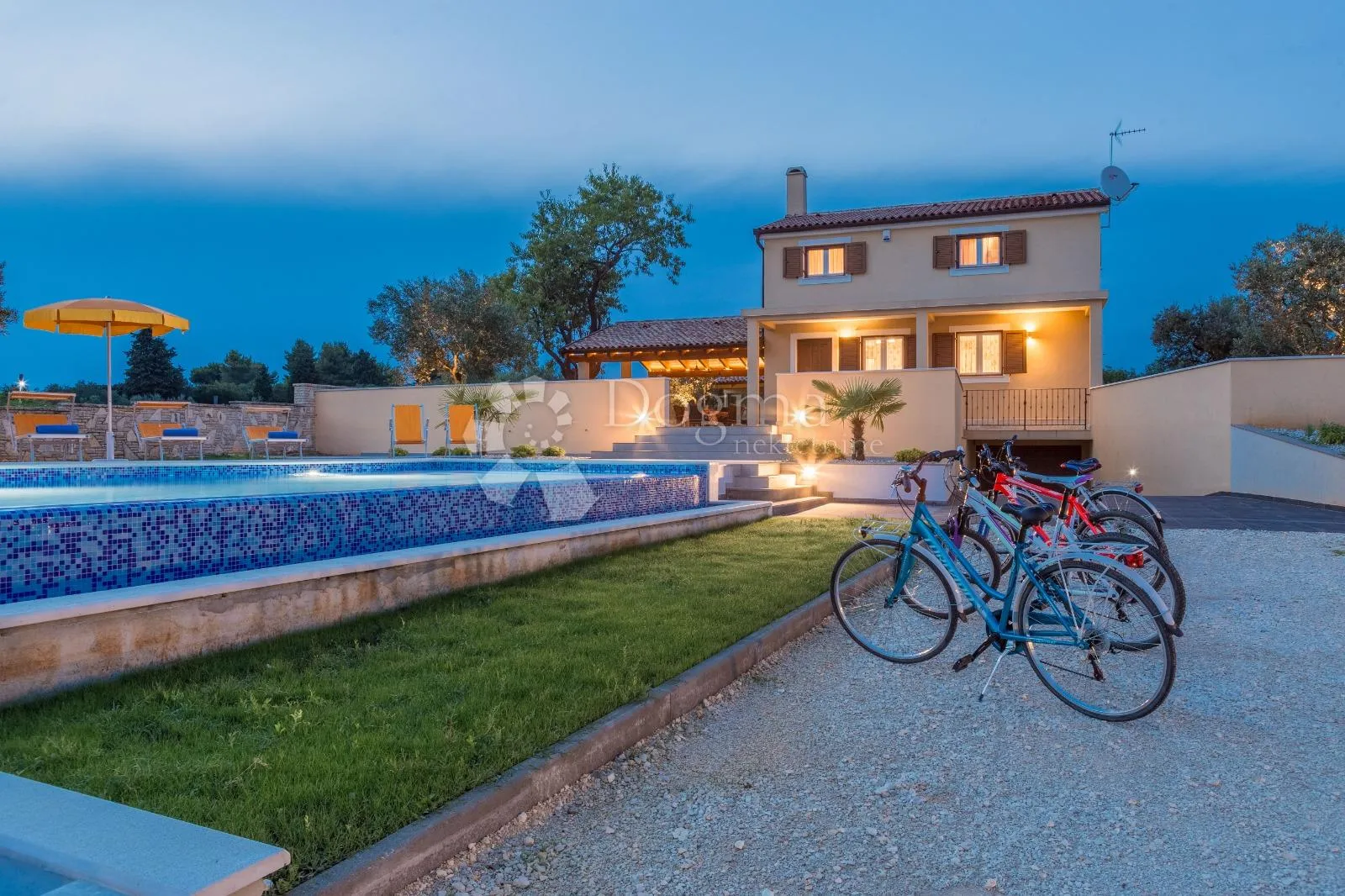 kuća sa pogledom na more, potpuna privatnost! 700 m od mora - slika 4