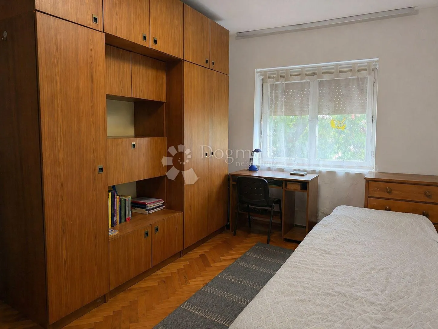 dvosoban stan u centru čakovca s lođom - slika 2