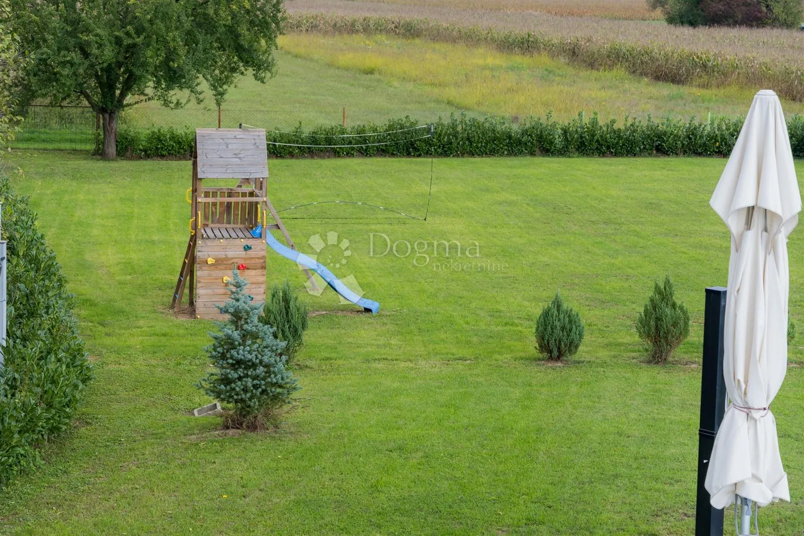 elegantna vila u srcu hrvatskog zagorja za odmor i uživanje - slika 23