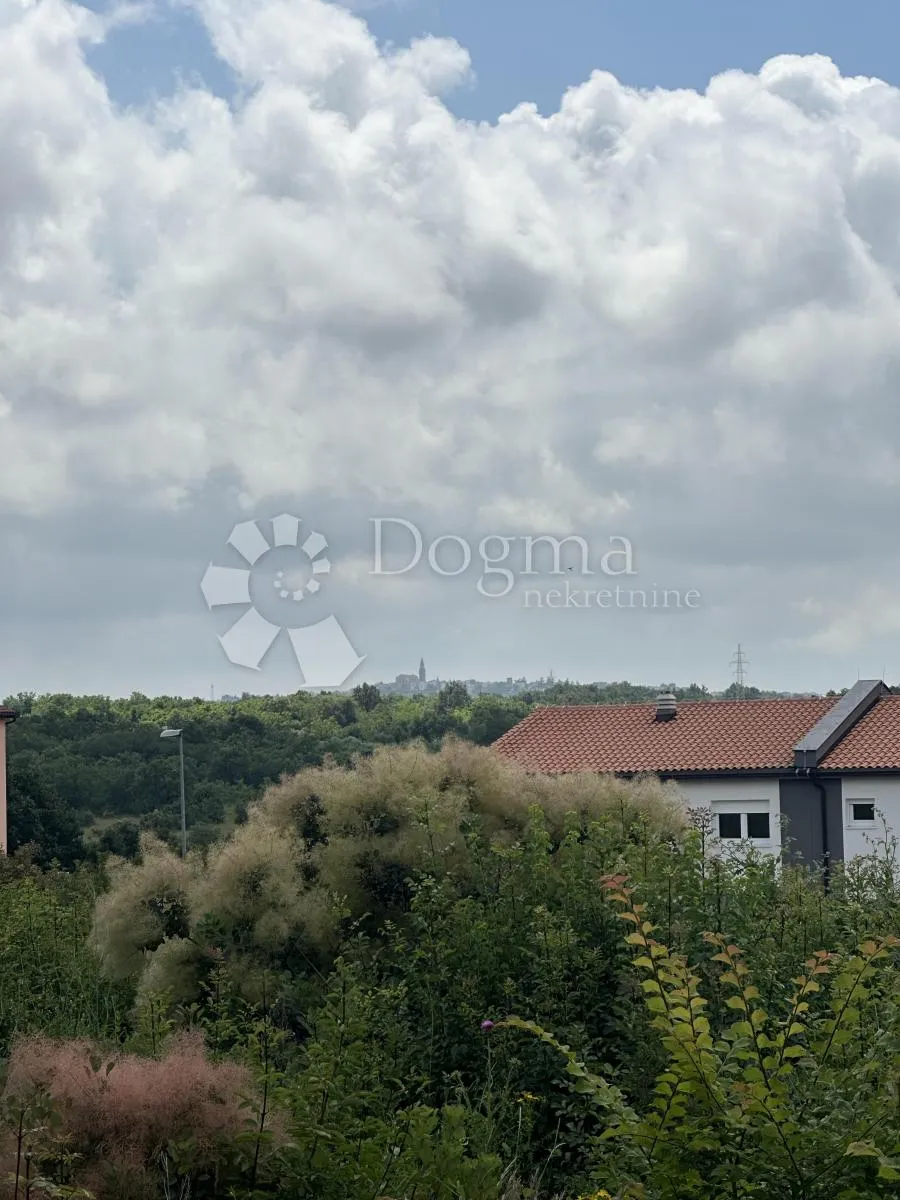 građevinsko zemljište sa glavnim projektom za kuću sa bazenom - slika 6