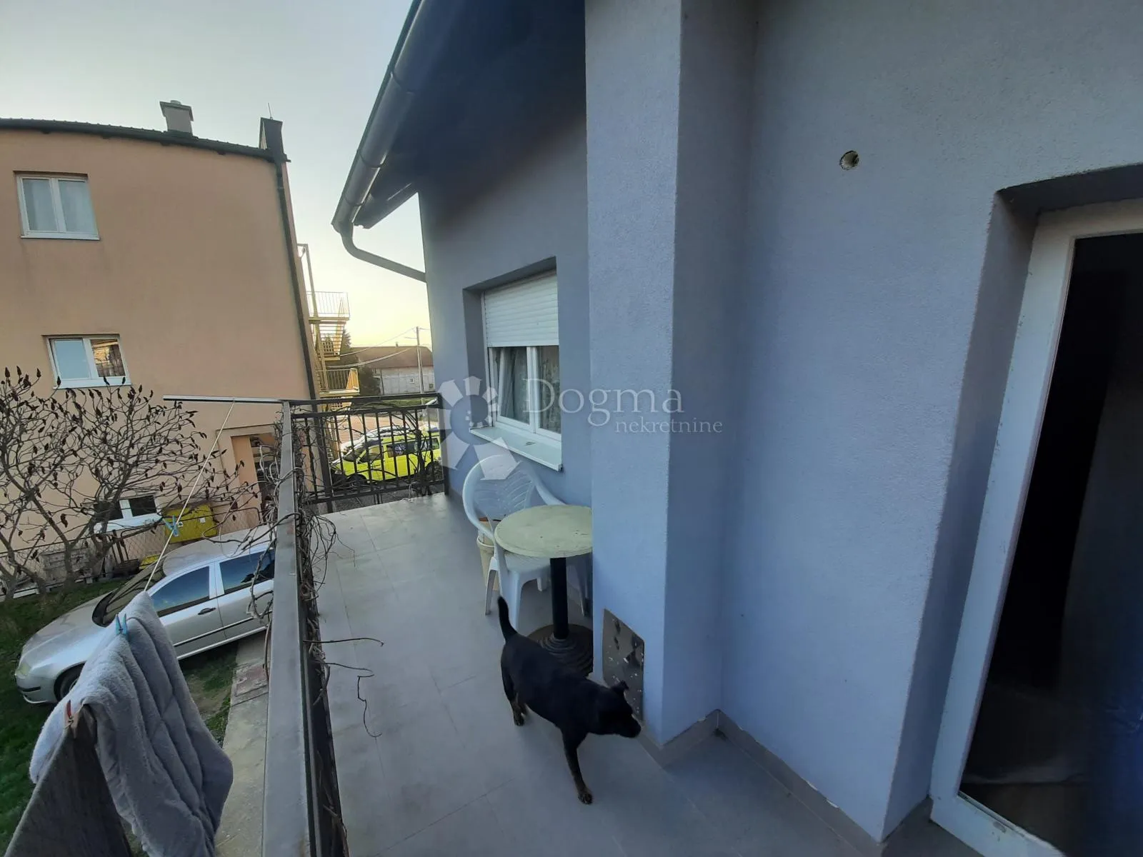 kuća uz park prirode medvednica – 650 m² mira i zelenila - slika 25
