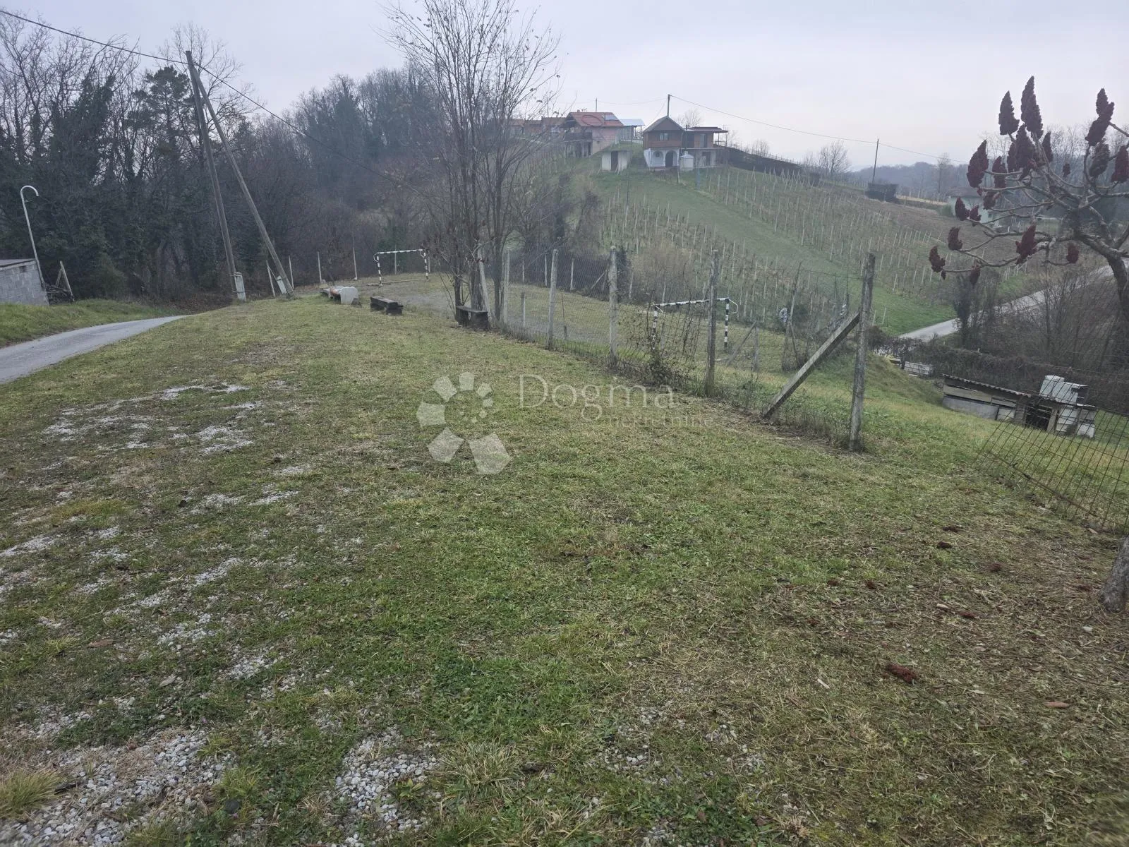 kuća za odmor sa nogometnim igralištem nadomak krapine i zaboka! - slika 7